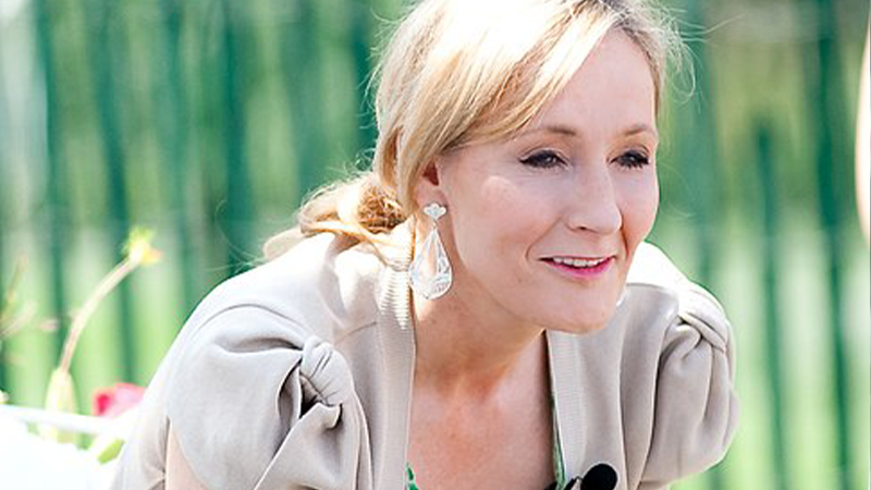 https://commons.wikimedia.org/wiki/File:J._K._Rowling_2010.jpg